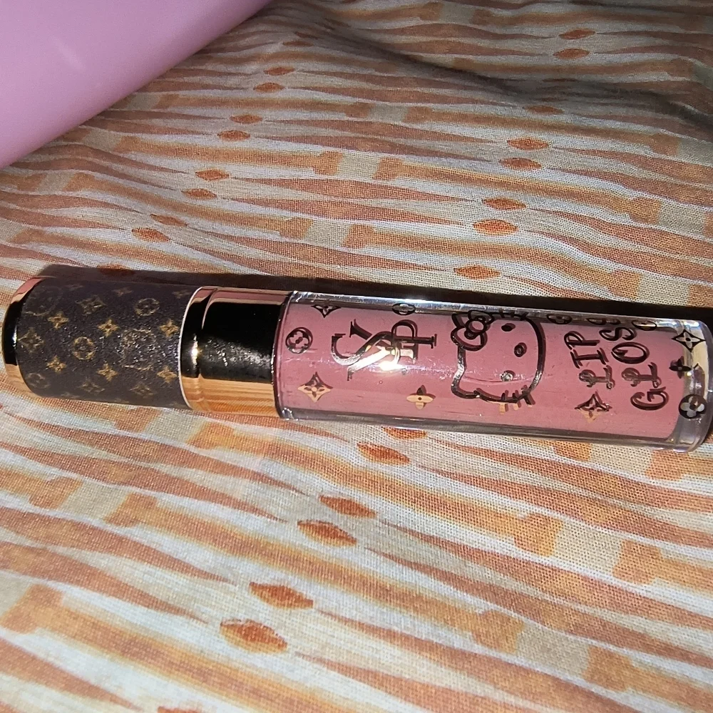 Hello Kitty Lip Gloss - Pink